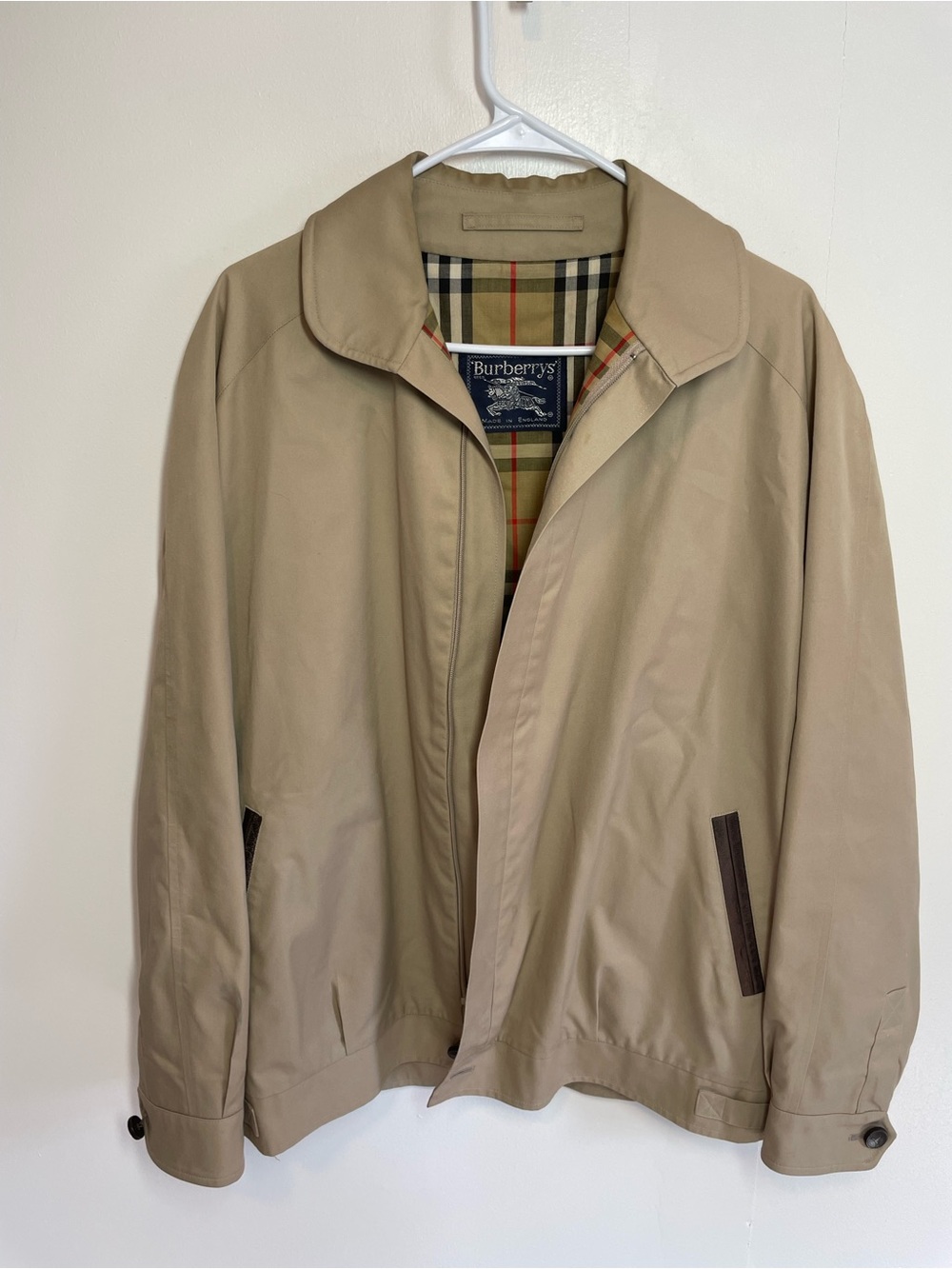 Vintage Burberry Men’s Classic Tan Harrington Jacket - Picture 1 of 9